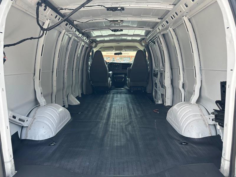 Used 2020 Chevrolet Express 2500 Extended w/ Driver Convenience Package RWD image 16
