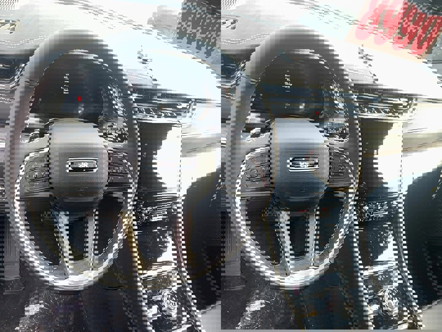 New 2025 Jeep Grand Cherokee Limited image 15