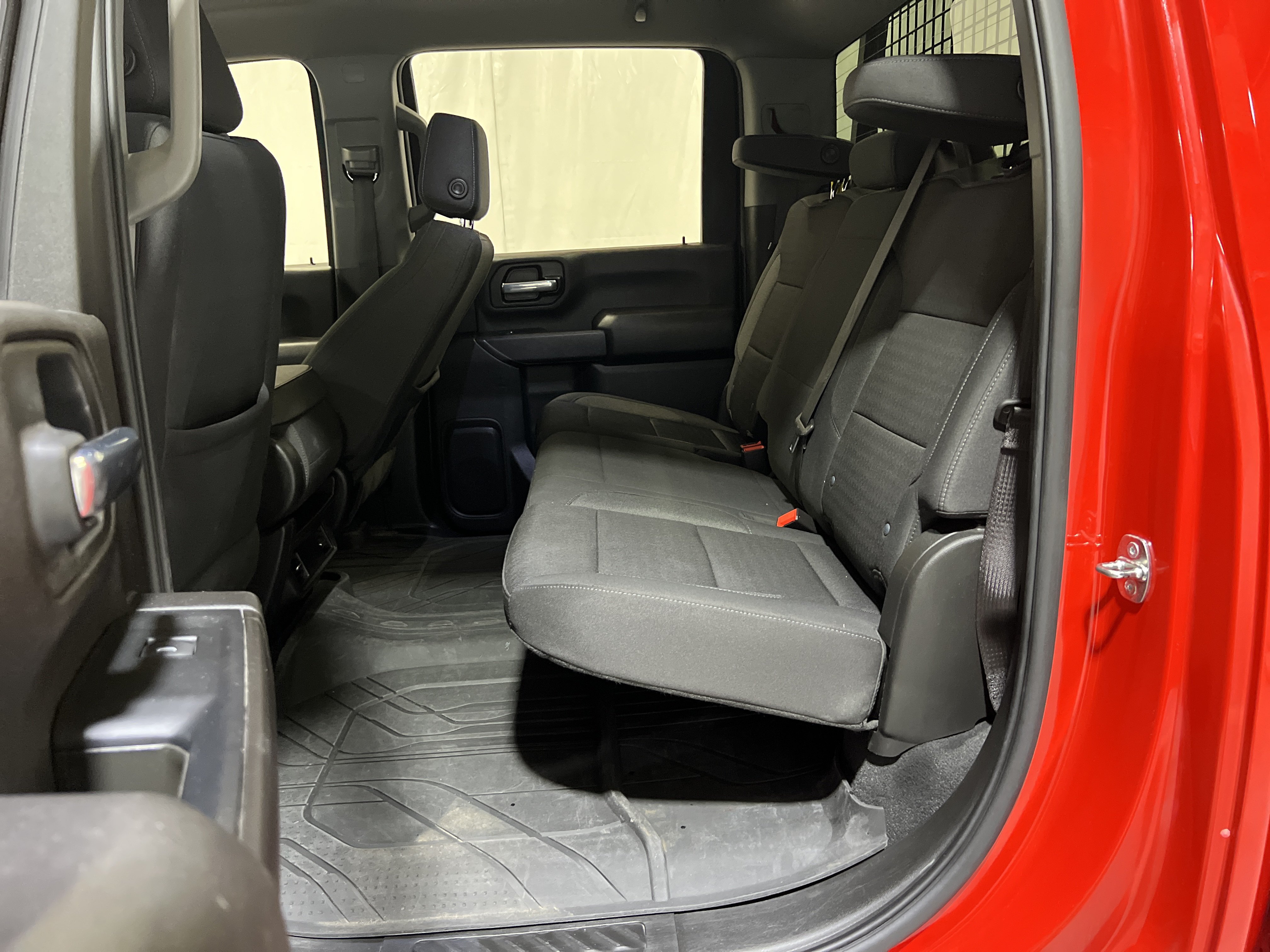 Used 2024 Chevrolet Silverado 2500 Custom w/ Custom Convenience Package AWD/4WD image 16