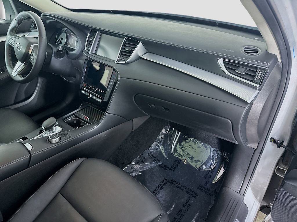 Used 2019 INFINITI QX50 Luxe image 29