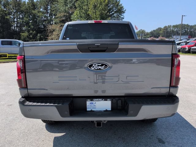 New 2026 Ford F150 XLT w/ XLT Black Appearance Package AWD/4WD image 5