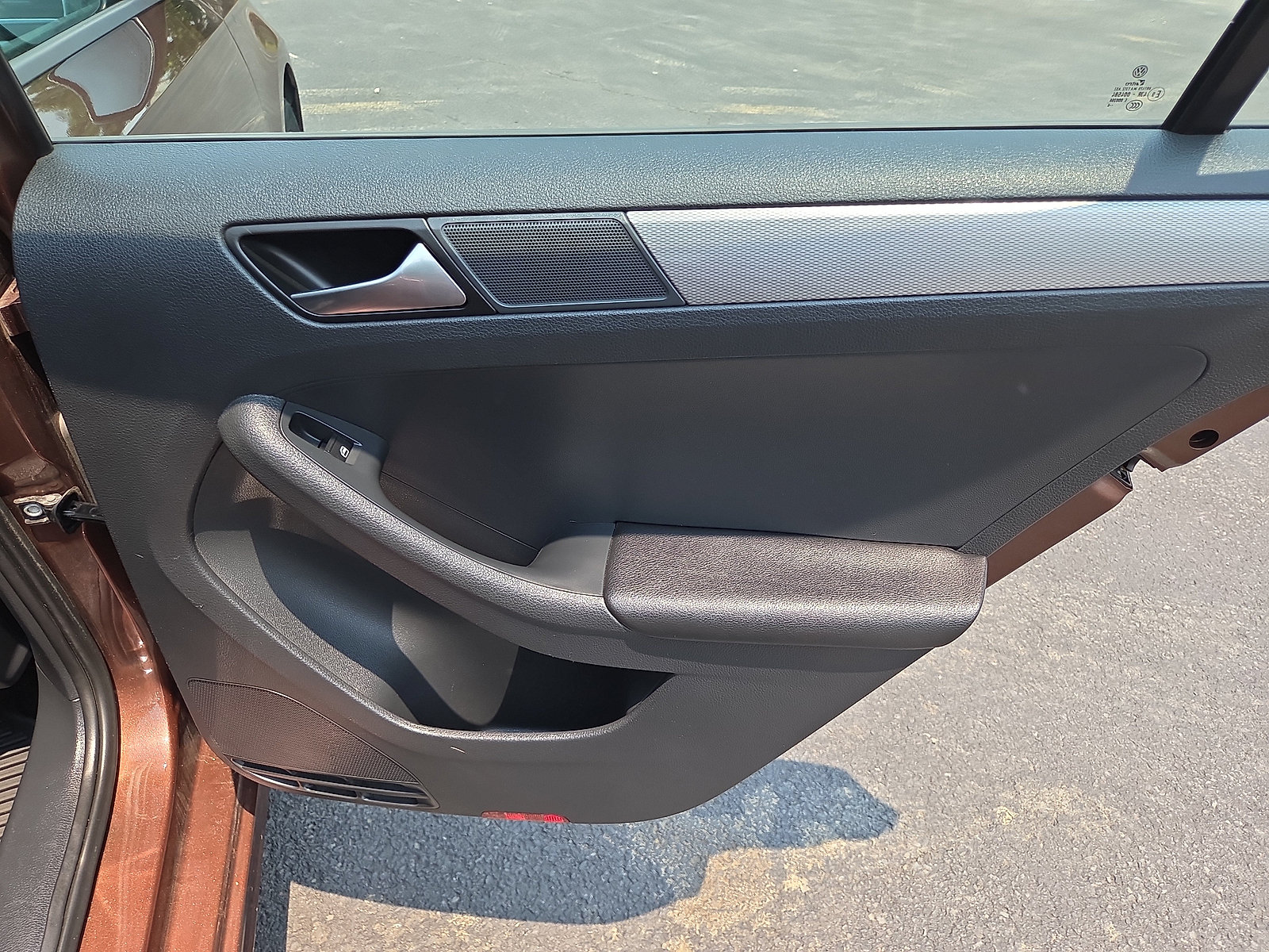 Used 2016 Volkswagen Jetta SE FWD image 19