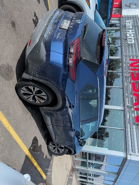 Used 2021 Nissan Rogue SV w/ Premium Package image 7