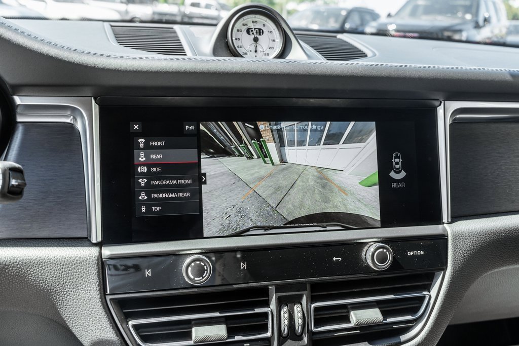 Used 2023 Porsche Macan GTS w/ Premium Package Plus image 11