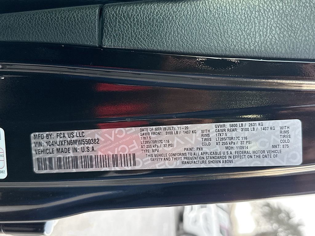 Used 2021 Jeep Wrangler Unlimited Rubicon AWD/4WD image 37