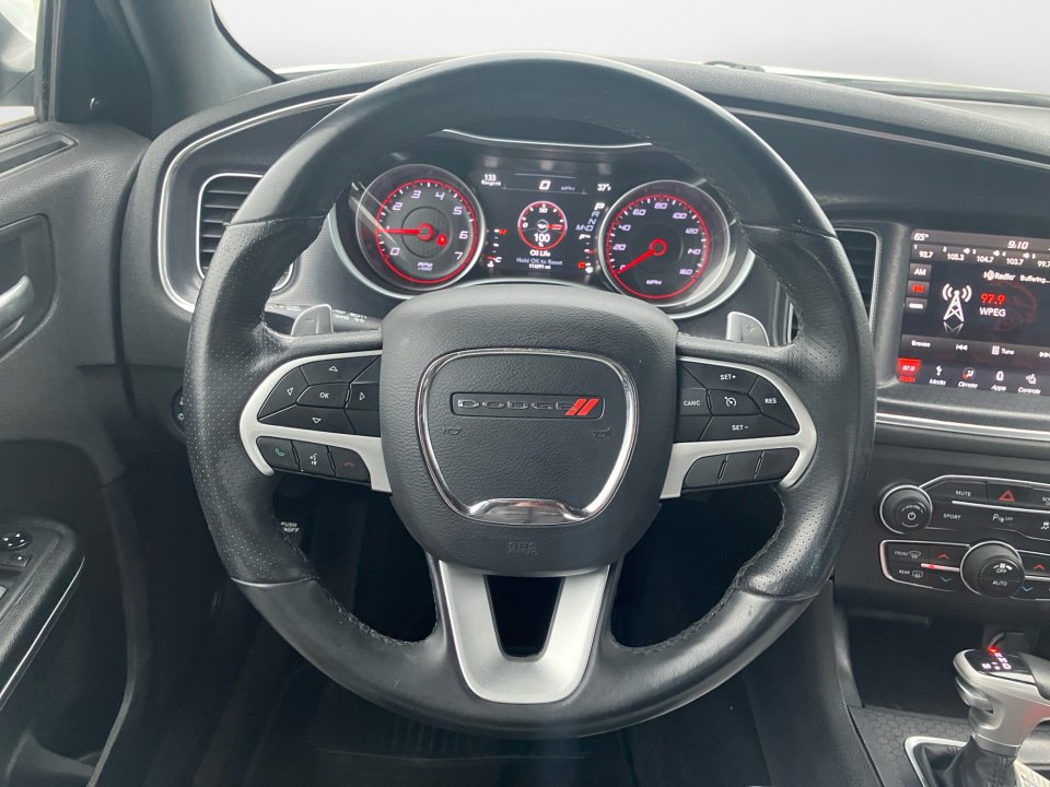 Used 2018 Dodge Charger R/T image 12