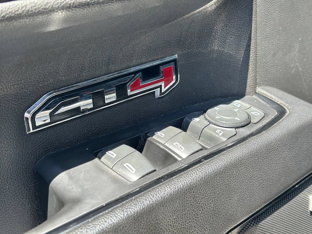Used 2023 GMC Sierra 1500 AT4 w/ AT4 Premium Package AWD/4WD image 23