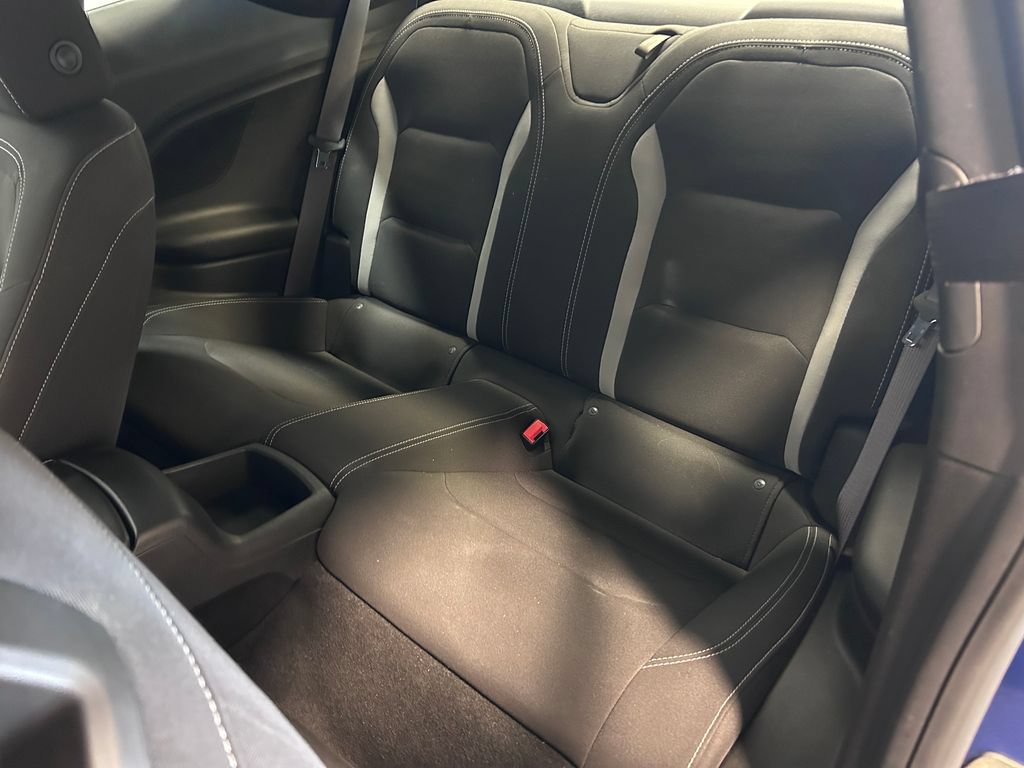 Used 2017 Chevrolet Camaro SS RWD image 18