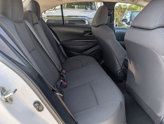 Certified 2022 Toyota Corolla LE image 27