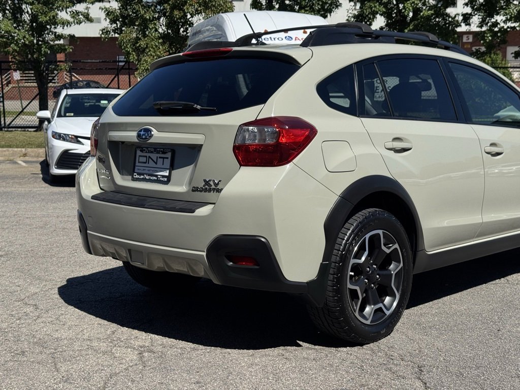 Used 2015 Subaru Crosstrek 2.0i Premium w/ Moonroof Package image 9