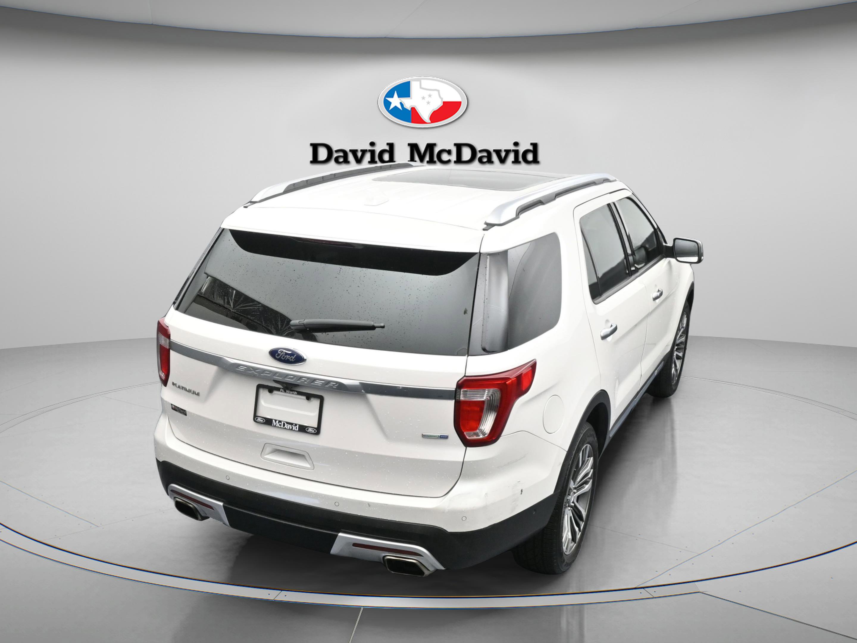 Used 2017 Ford Explorer Platinum AWD/4WD image 41
