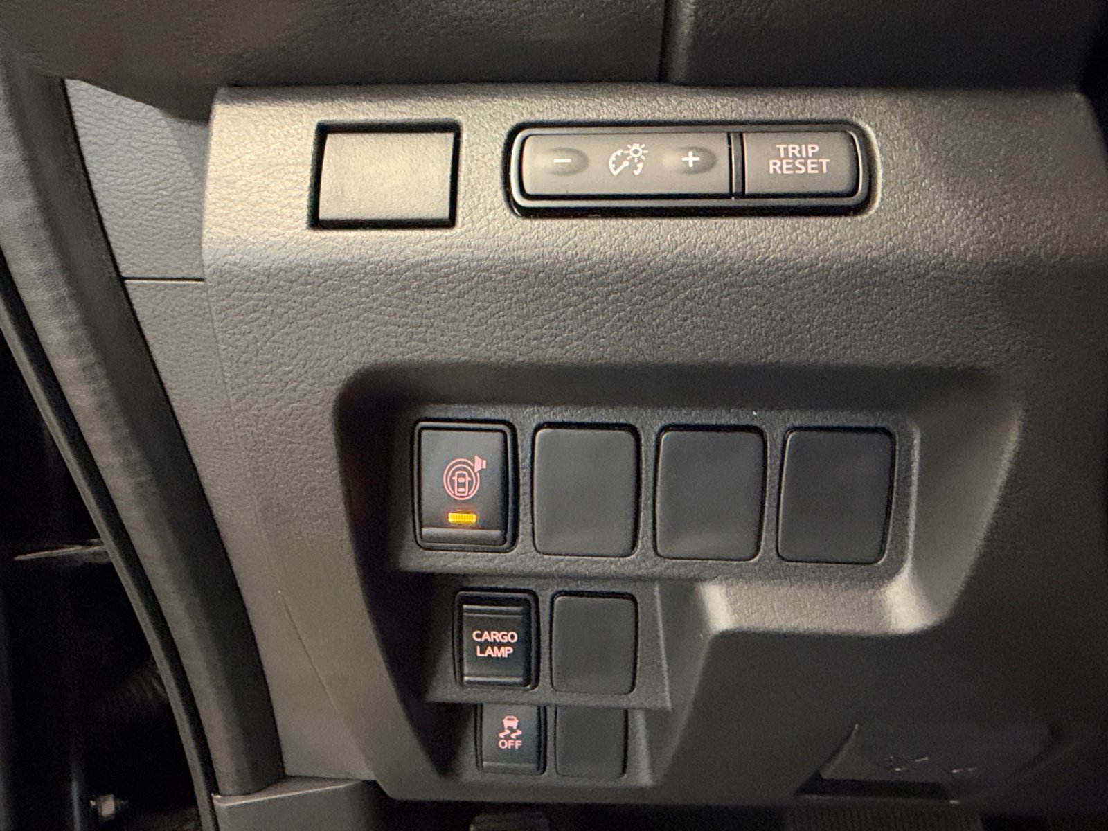 New 2027 Nissan Frontier SV w/ All-Weather Content Package RWD image 26