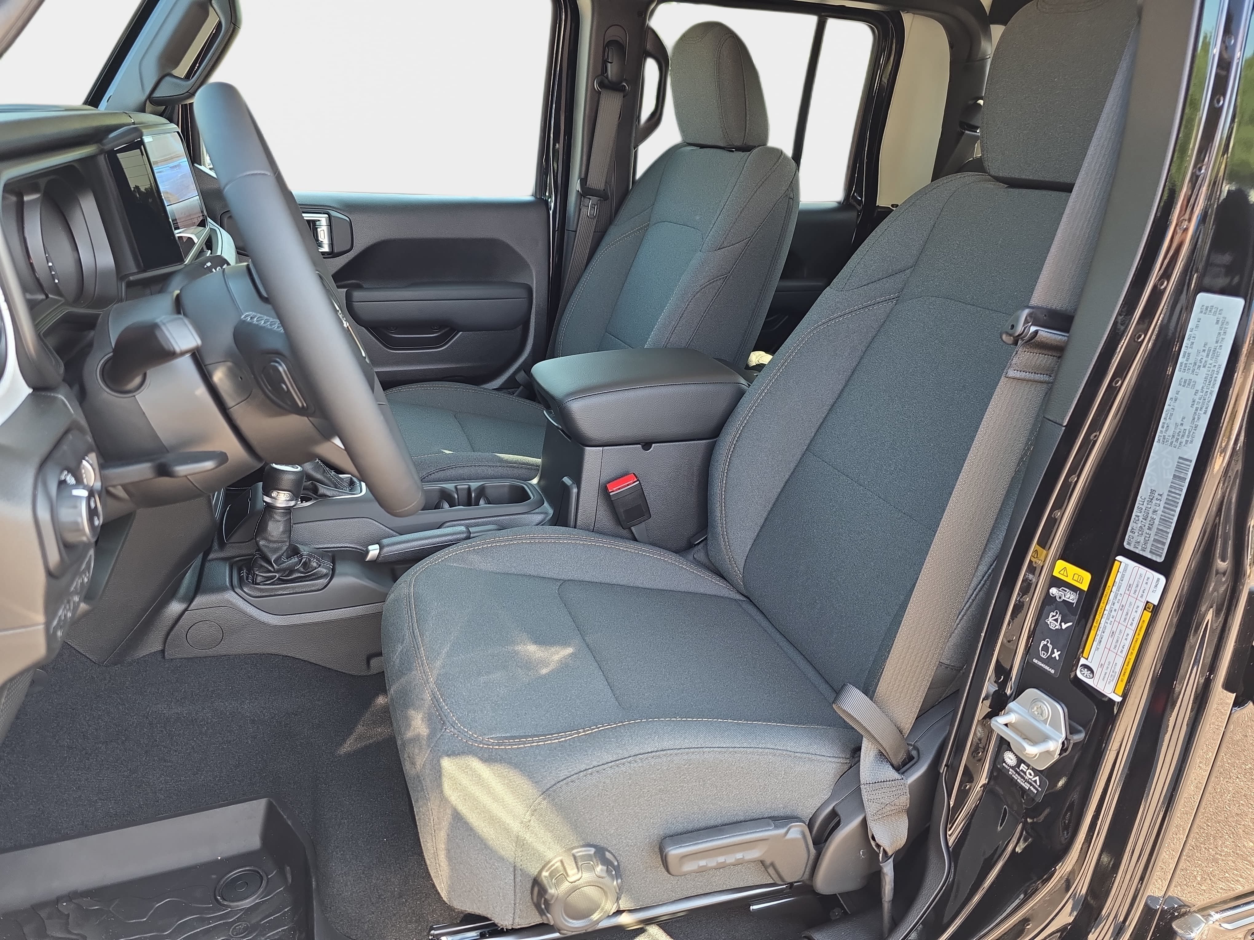 New 2026 Jeep Gladiator Sport AWD/4WD image 12