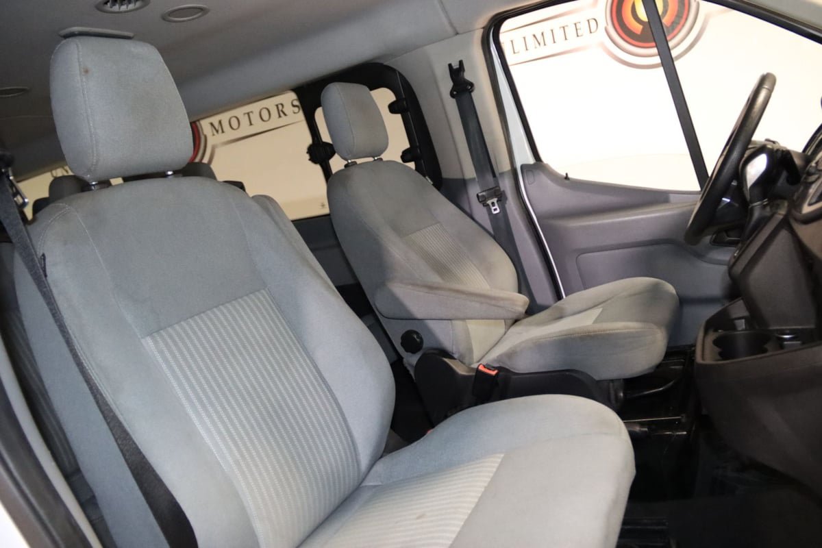 Used 2016 Ford Transit 350 XLT RWD image 59