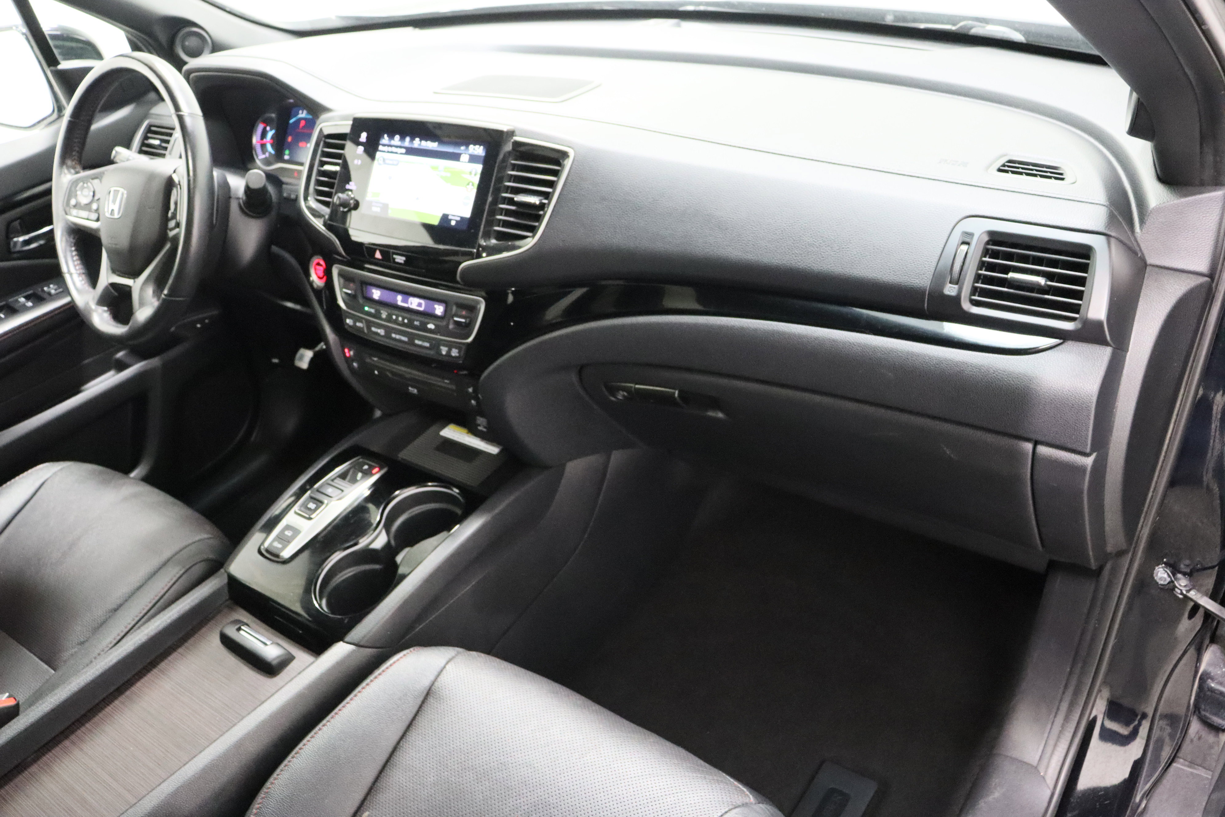 Used 2020 Honda Pilot Black Edition image 42