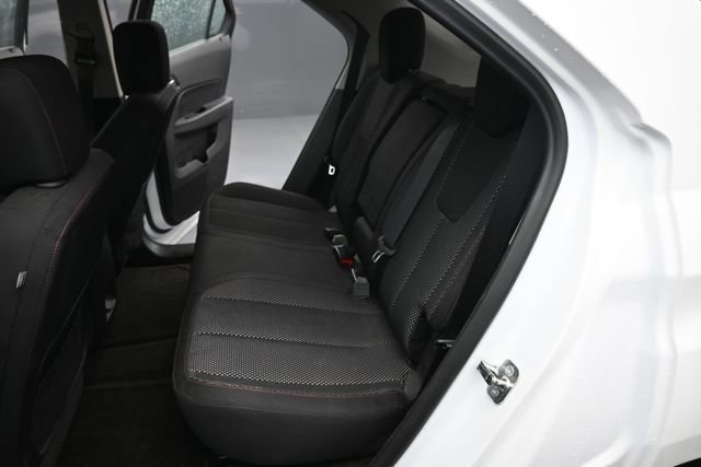 Used 2016 Chevrolet Equinox LS FWD image 11