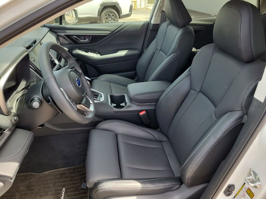 Certified 2025 Subaru Outback Limited image 16