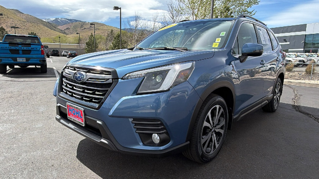 Used 2023 Subaru Forester Limited AWD/4WD image 7