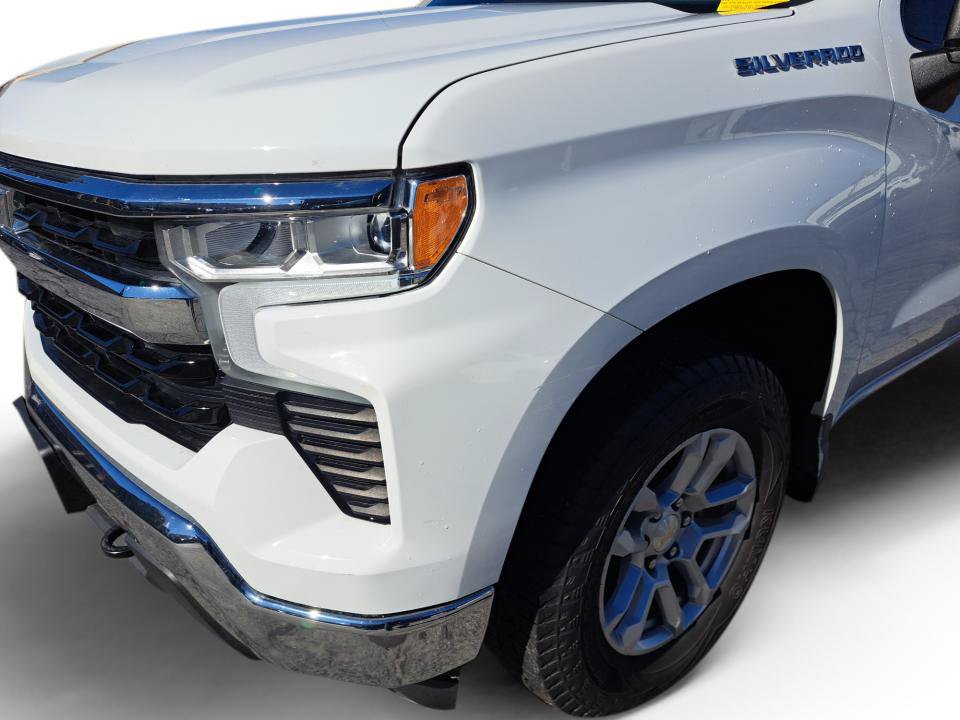 Used 2023 Chevrolet Silverado 1500 LT AWD/4WD image 22