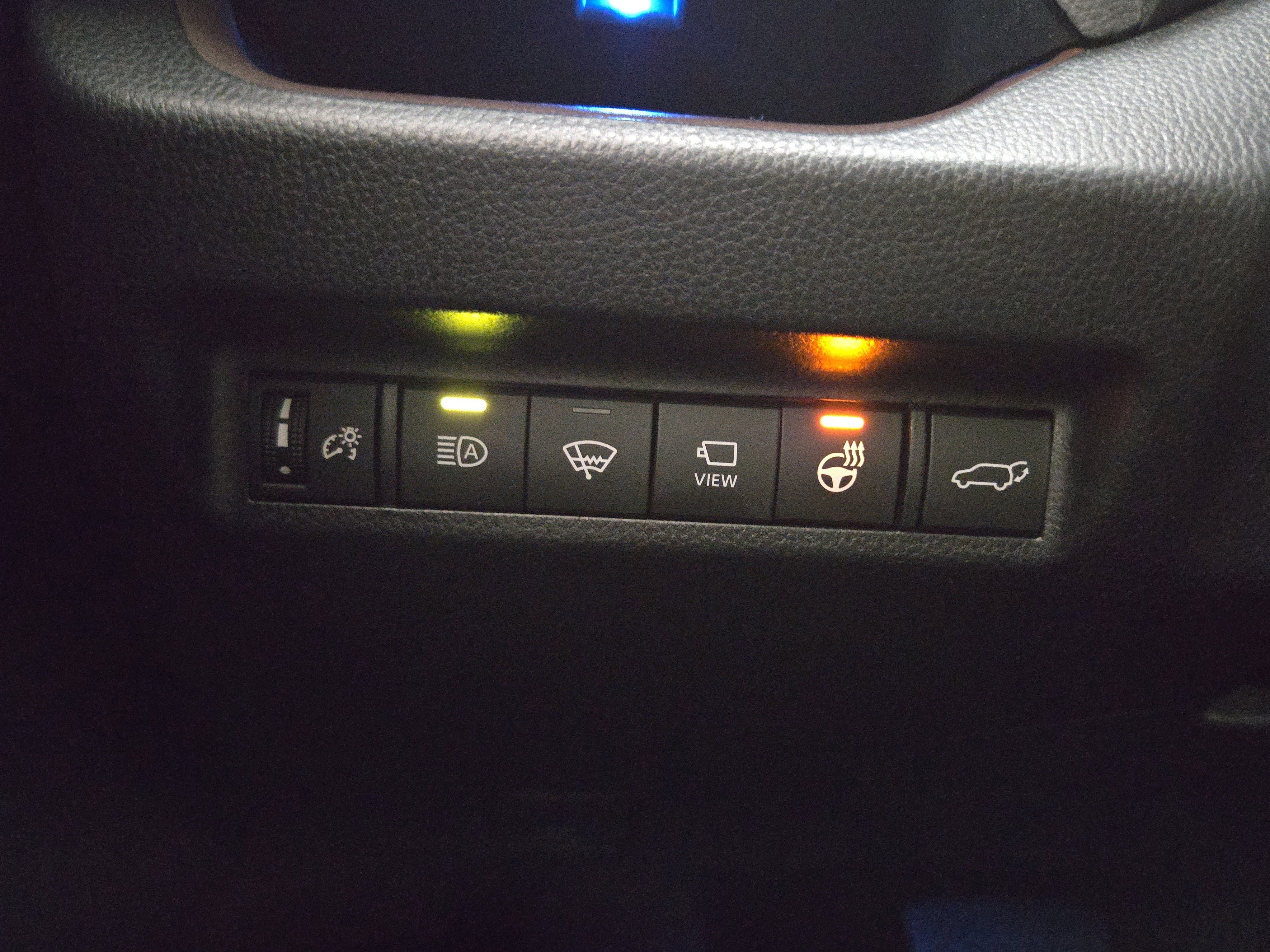 Used 2019 Toyota RAV4 Limited image 31