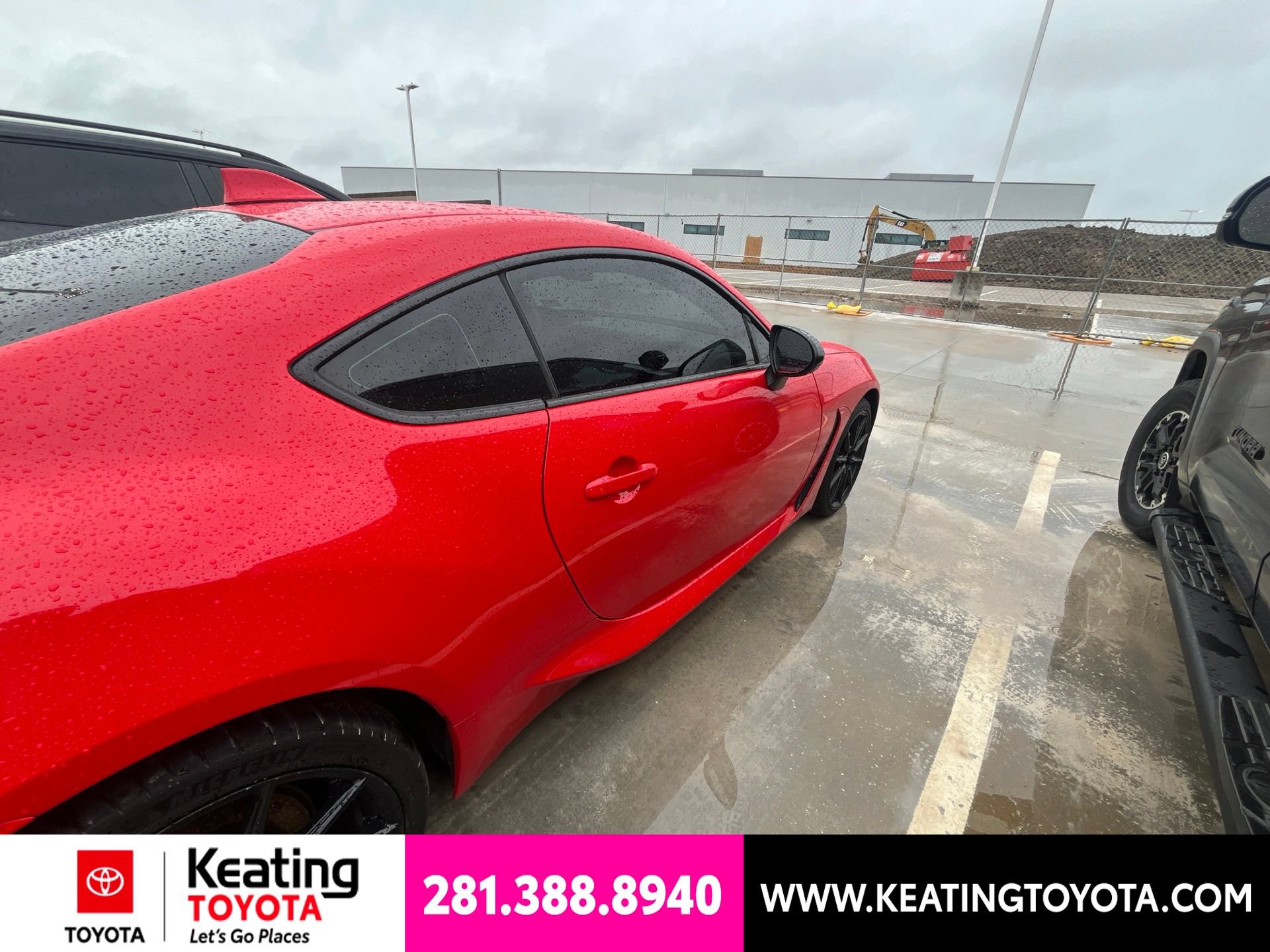 Used 2025 Toyota GR86 Premium RWD image 2