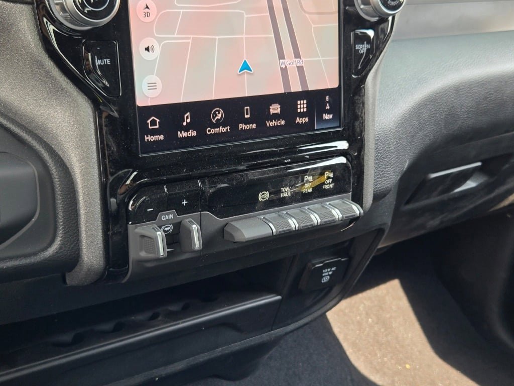 New 2025 RAM 2500 Tradesman image 25