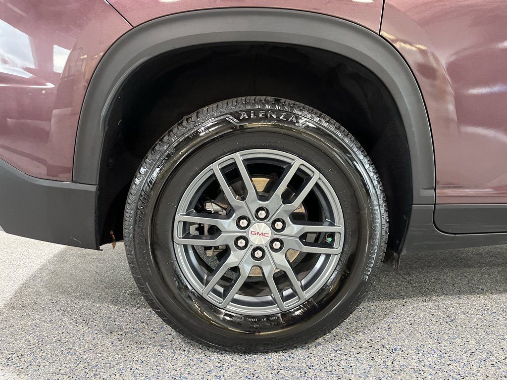 Used 2025 GMC Acadia Elevation image 35