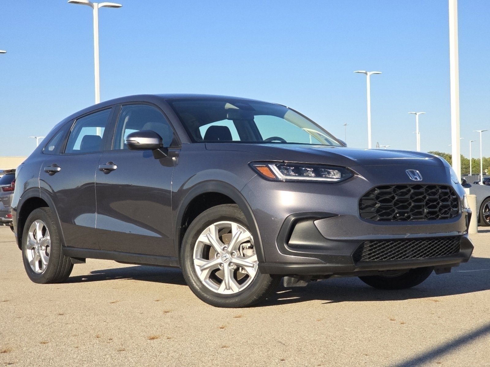 Used 2025 Honda HR-V LX image 2