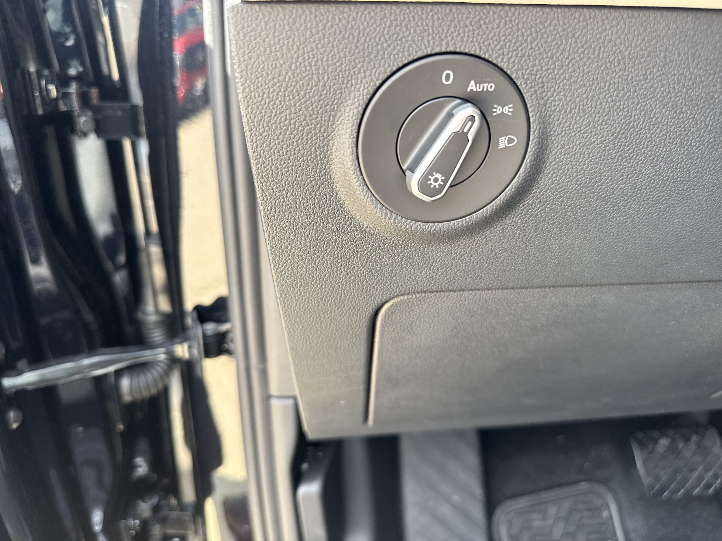 New 2026 Volkswagen Taos SEL AWD/4WD image 13