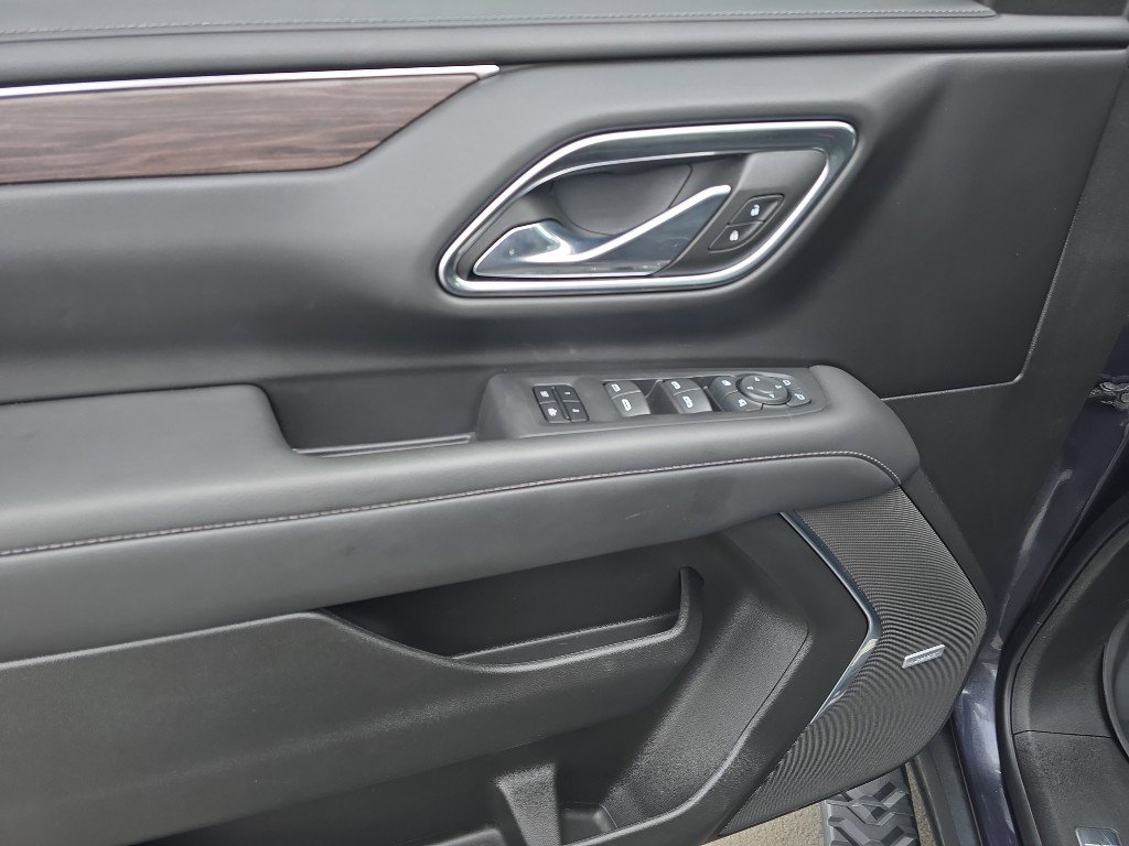 Certified 2023 Chevrolet Suburban Z71 w/ Z71 Off-Road Package image 13