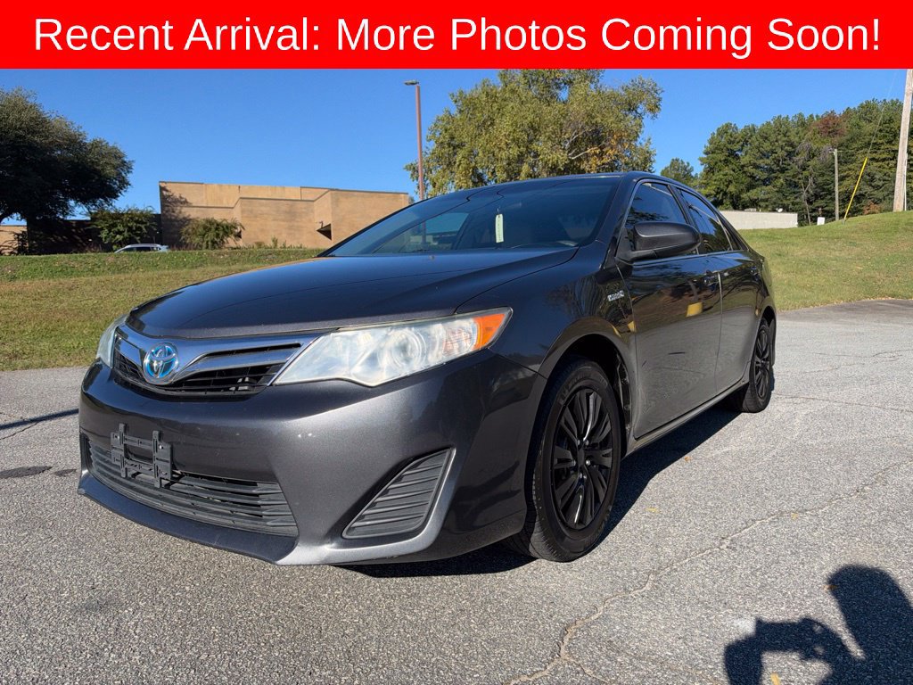 Used 2014 Toyota Camry LE