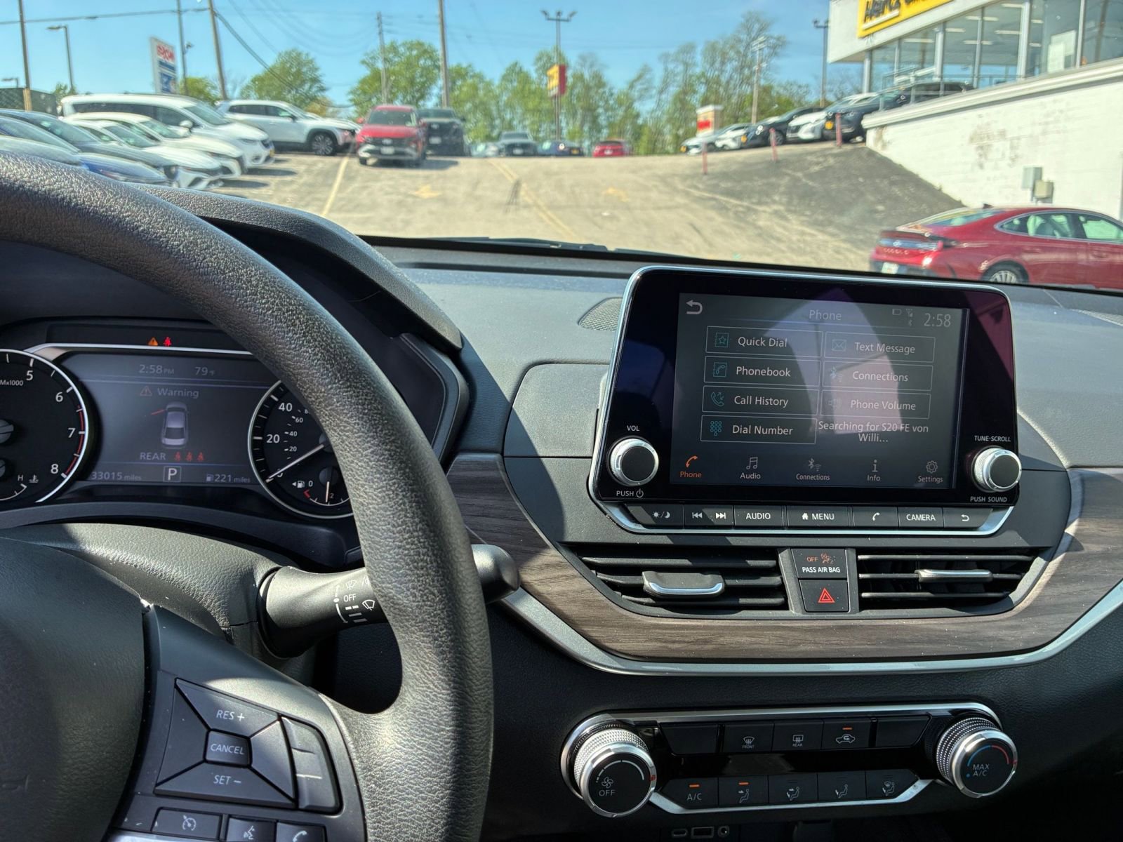 Used 2025 Nissan Altima 2.5 SV FWD image 17