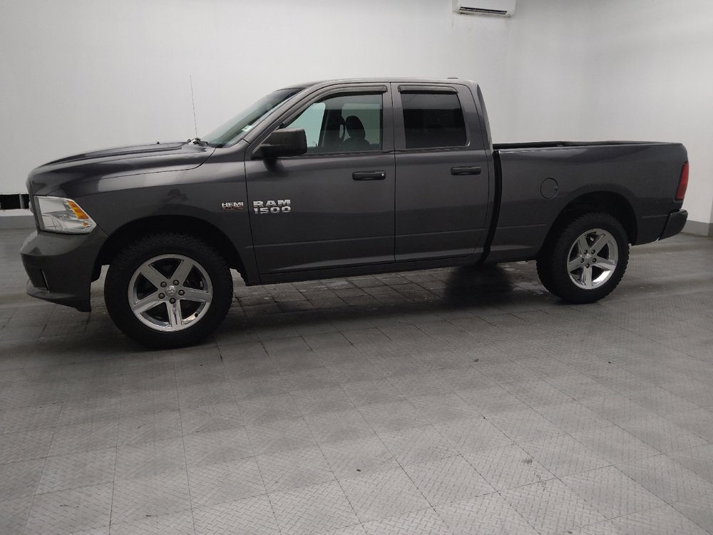 Used 2017 RAM 1500 Express w/ Express Value Package AWD/4WD image 2