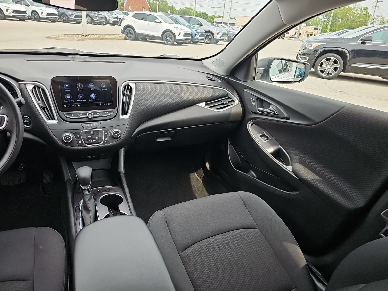 Used 2022 Chevrolet Malibu LS FWD image 24