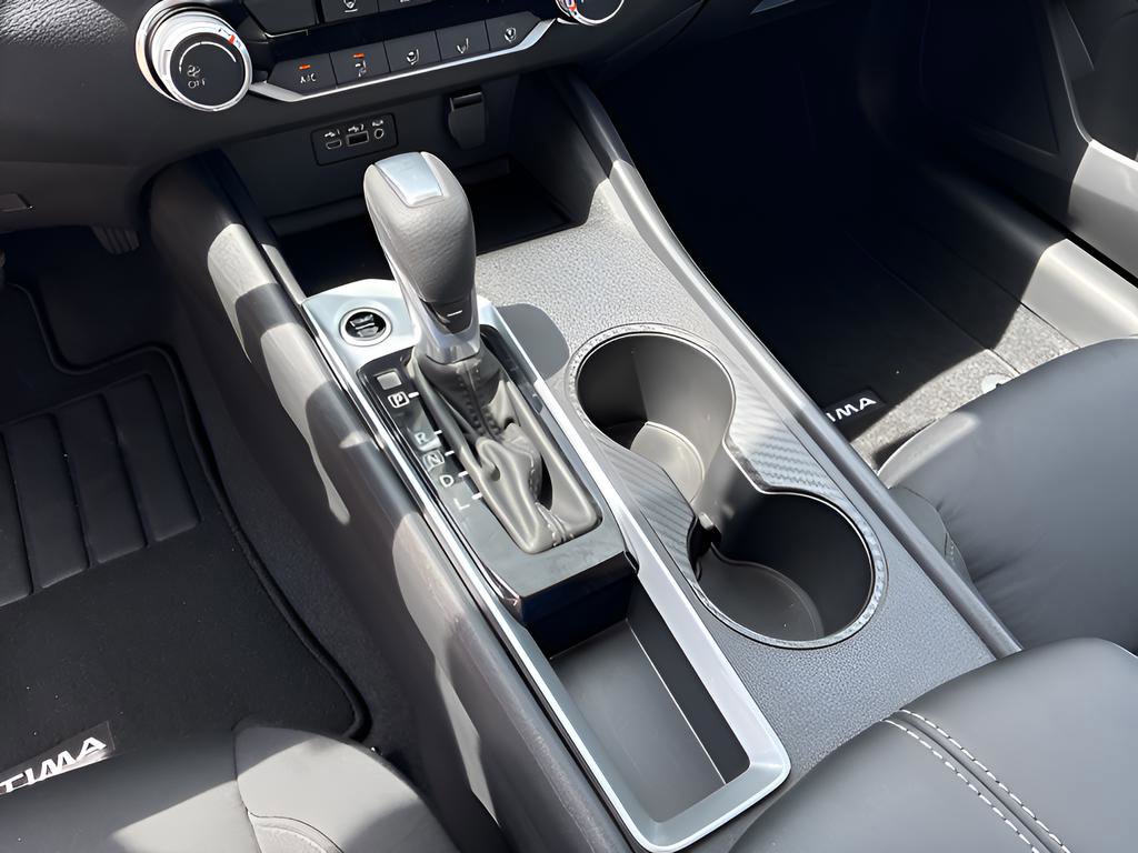 Used 2025 Nissan Altima 2.5 S image 25