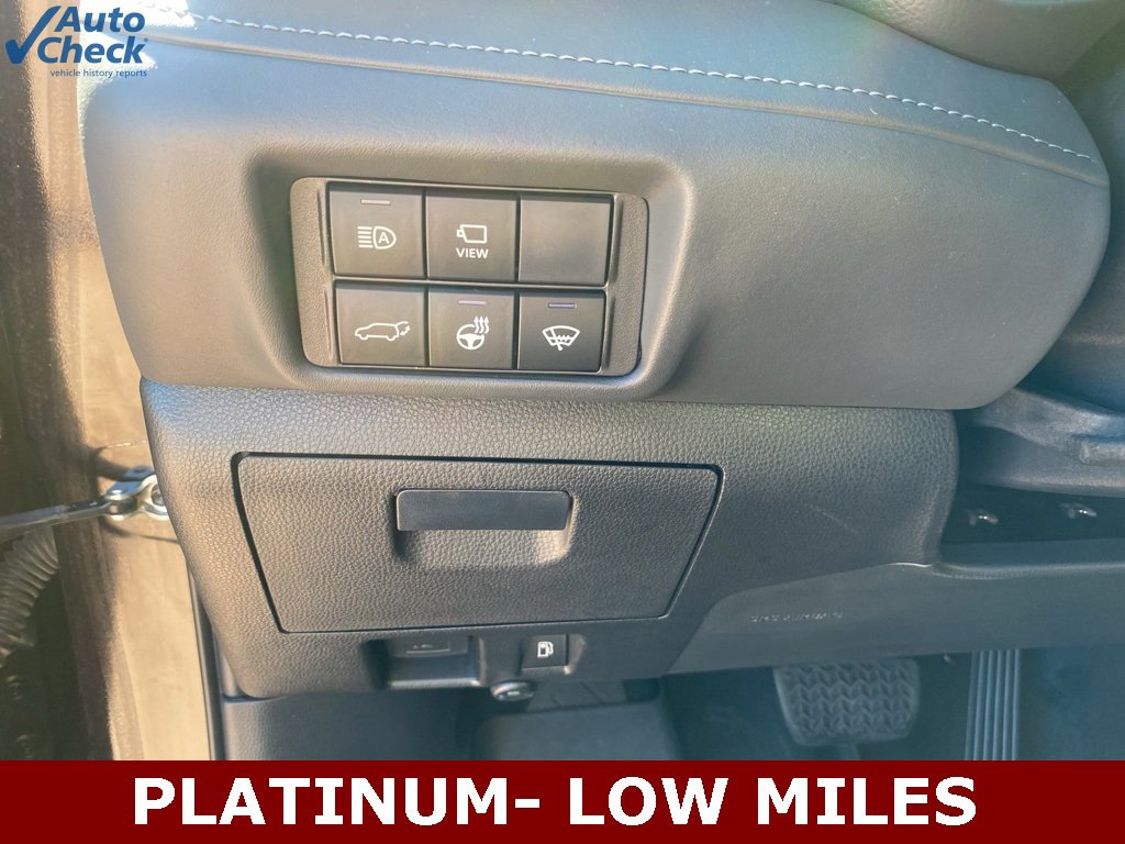 Used 2022 Toyota Highlander Platinum image 26