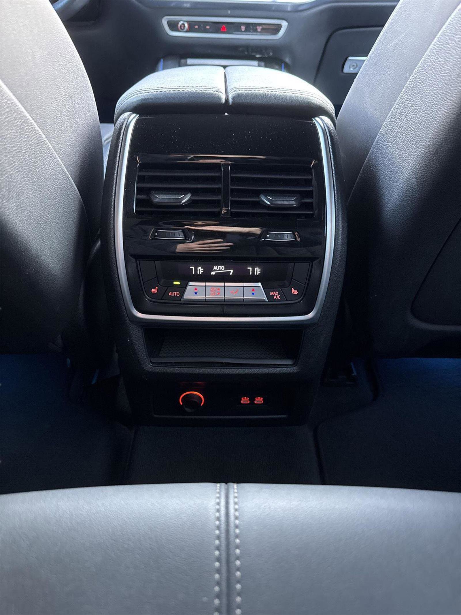 Used 2024 BMW X5 xDrive40i image 32