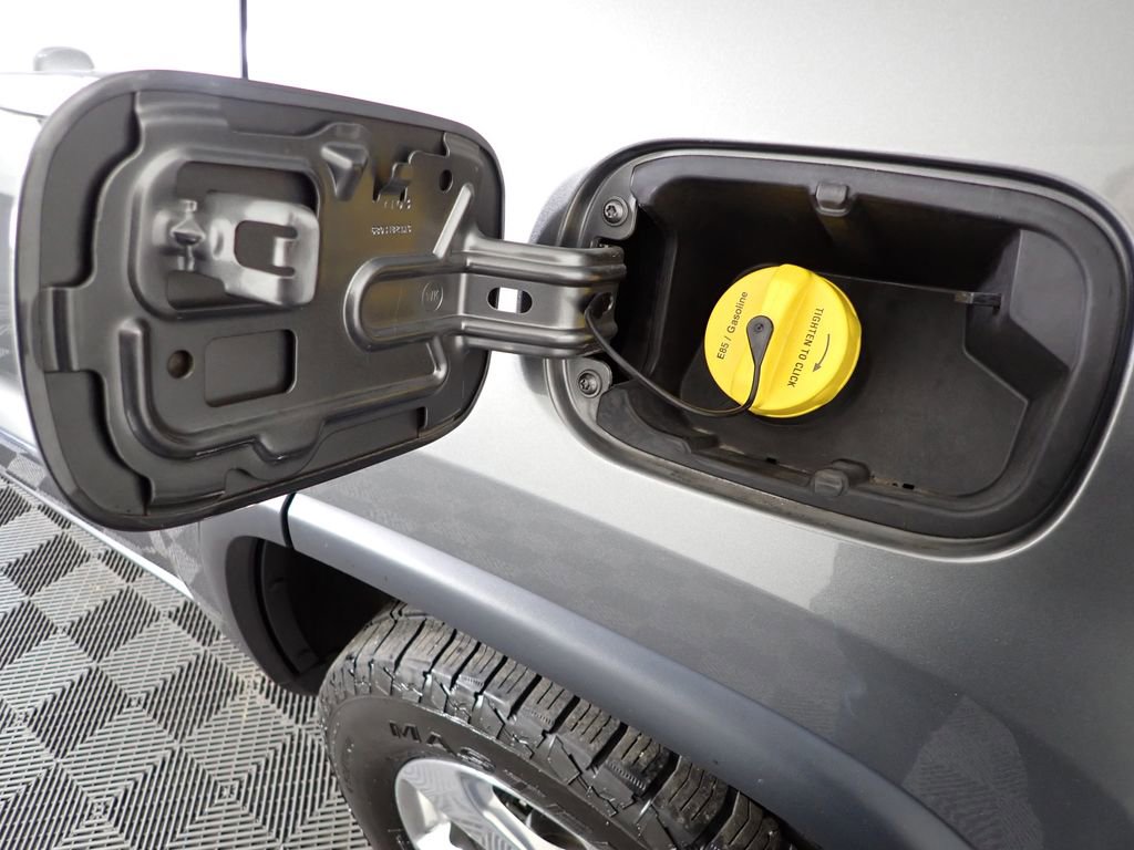 Used 2012 Jeep Grand Cherokee Laredo image 45