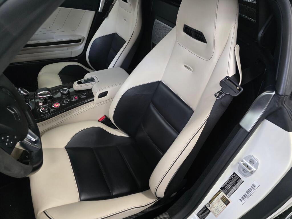 Used 2012 Mercedes-Benz SLS AMG Roadster image 18