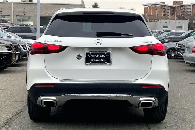 Used 2026 Mercedes-Benz GLA 250 4MATIC image 3