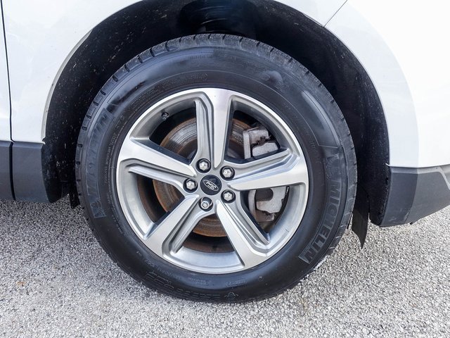 Used 2024 Ford Edge SEL w/ Convenience Package image 9