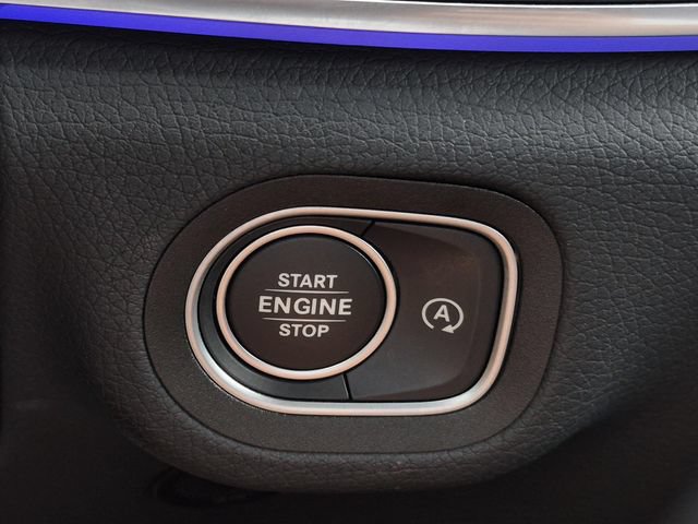 Certified 2025 Mercedes-Benz GLS 450 4MATIC image 37
