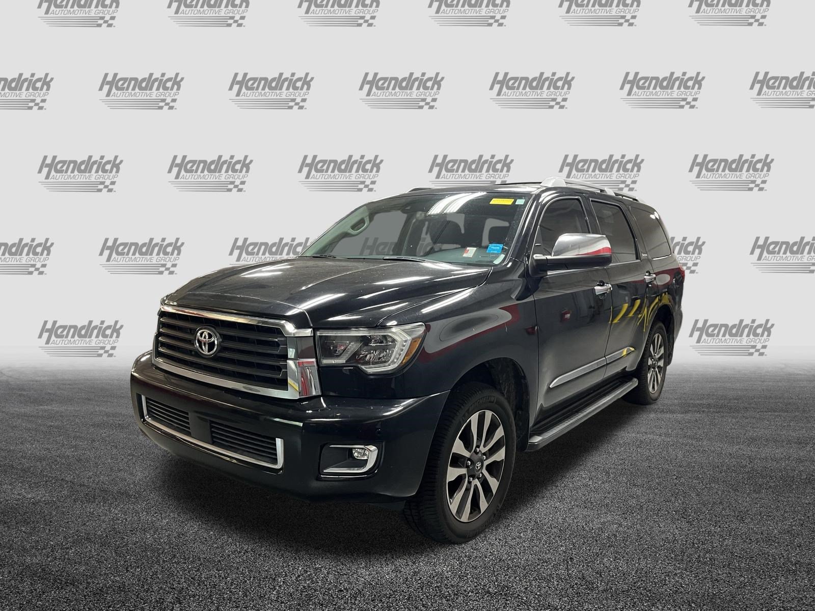 Used 2018 Toyota Sequoia Limited w/ Safety & Convenience Package AWD/4WD image 5