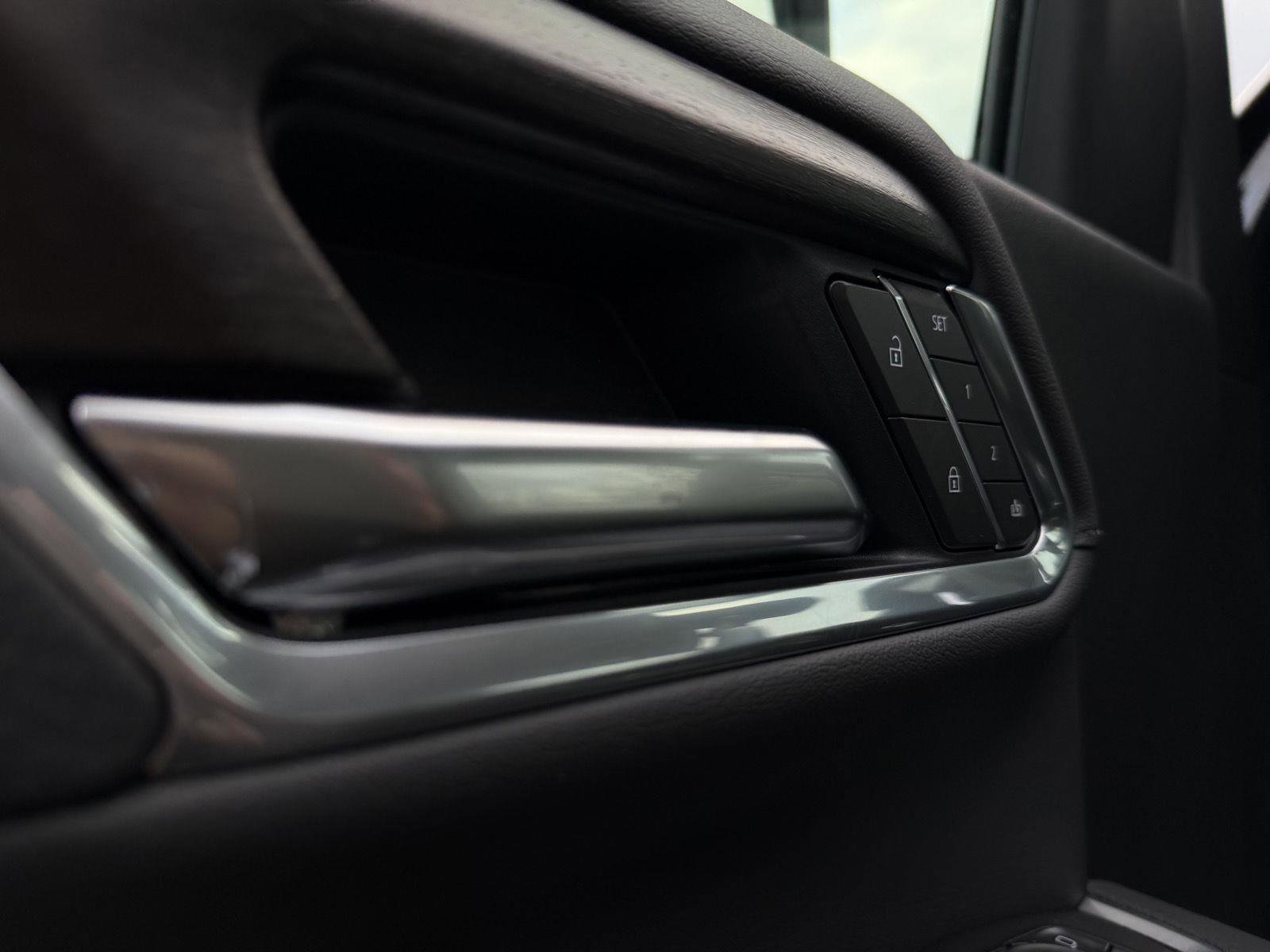 New 2026 GMC Sierra 2500 Denali w/ Denali Reserve Package image 16