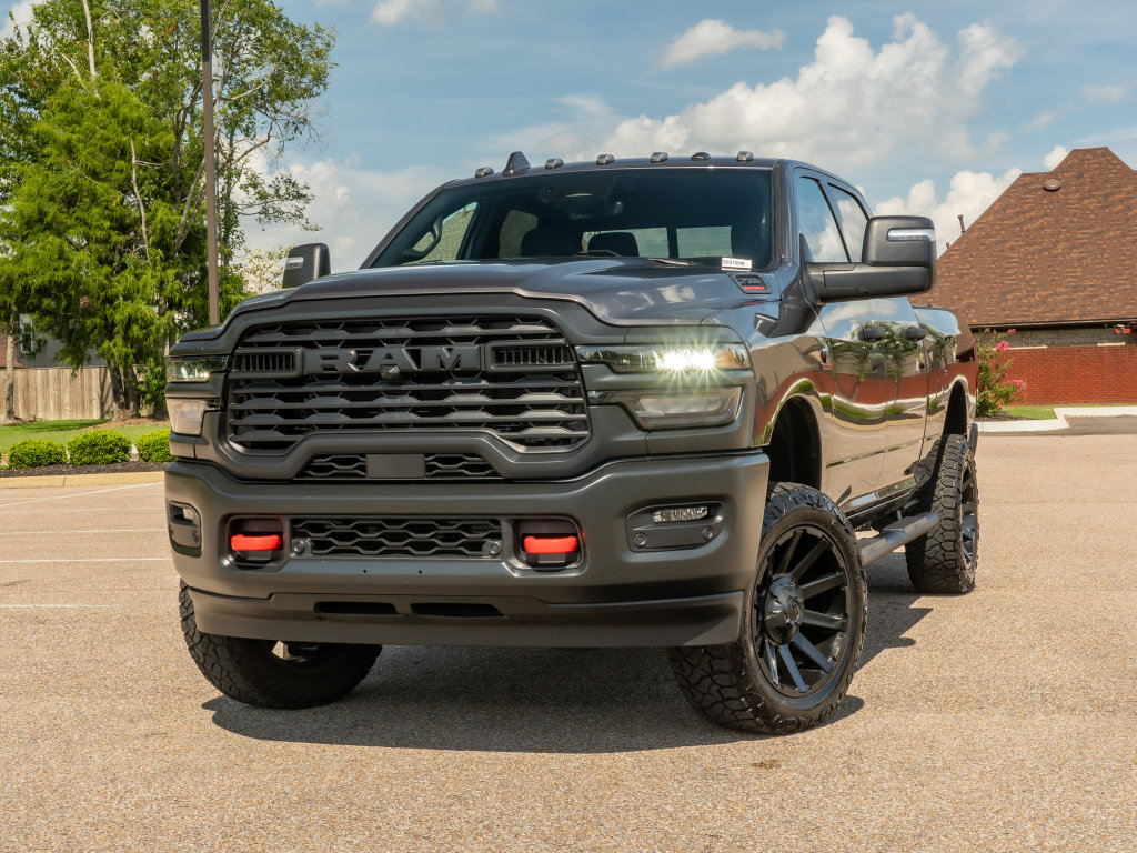 Used 2025 RAM 2500 Tradesman w/ Safety Group AWD/4WD image 1