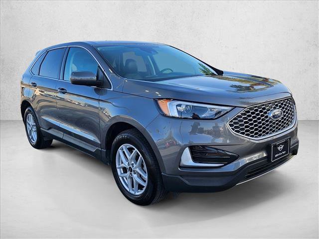 Used 2024 Ford Edge SEL AWD/4WD image 3