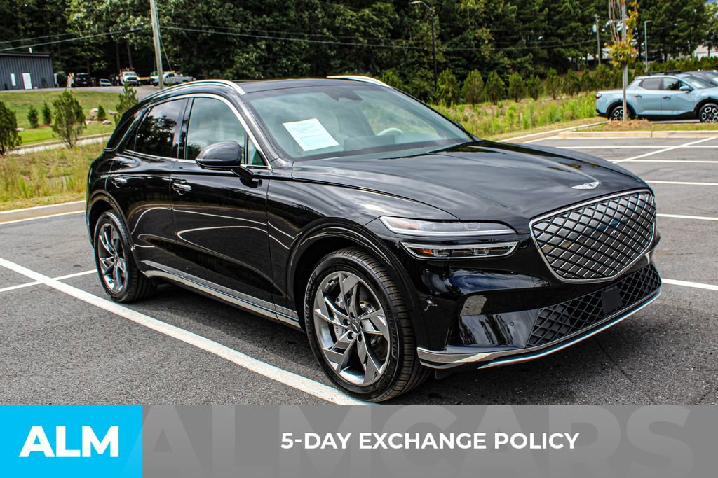 Used 2024 Genesis Electrified GV70 Advanced image 4