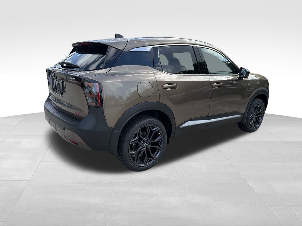 New 2026 Nissan Kicks SR FWD image 8
