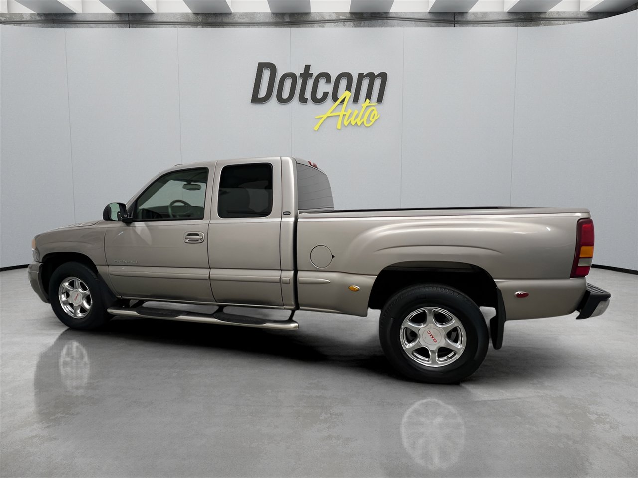 Used 2002 GMC Sierra 1500 Denali image 5