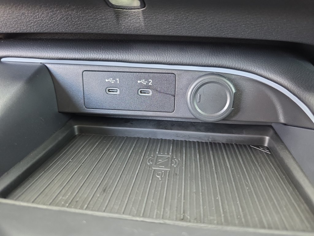 Certified 2026 Nissan Sentra SR w/ SR Premium Package FWD image 42